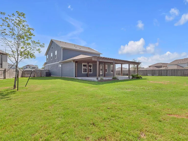 104 Javans Nest — Photo 37