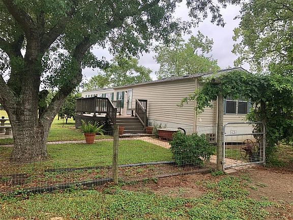 3rd image of 7031 1/2 Kamas Ln