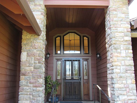 3rd image of 1005 Ray Ct