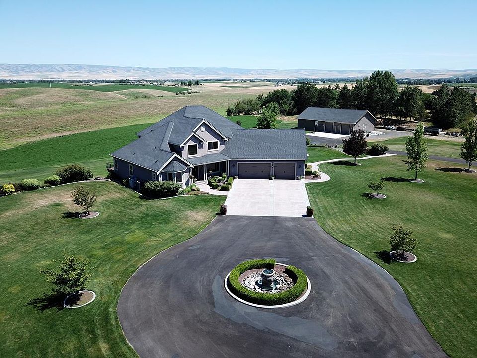 1st image of 388 Beal Ln