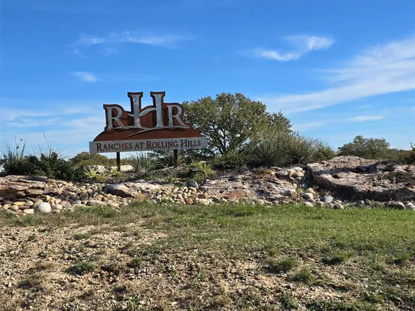 108 Bear Cat Ct, Alvord, TX 76225