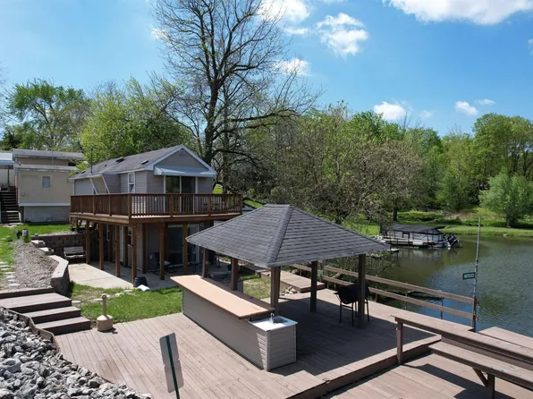 2412 N West Shafer Dr, Monticello, IN 47960