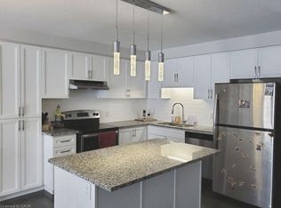 56 Meadowridge St, Kitchener, ON N2P0E2