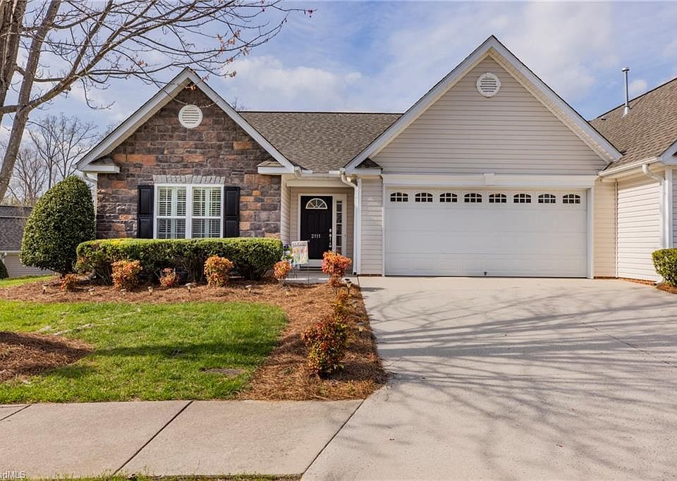 1st image of 2111 Rosemont Dr