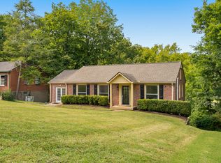 5708 Vine Ridge Dr, Nashville, TN 37205
