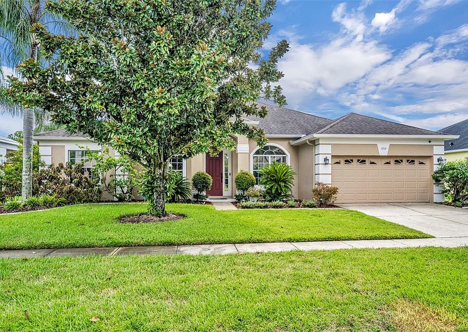 1st image of 1919 WINDING OAKS DRIVE