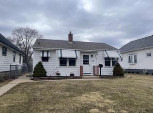 1201 S 101st St, West Allis, WI 53214