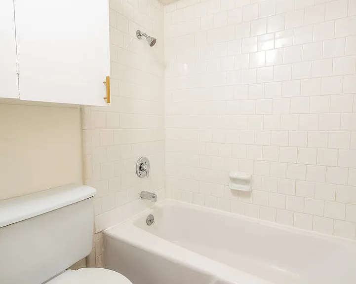 4209 Avenue B — Photo 34