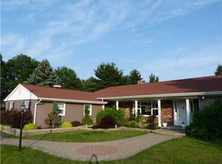 256 Greeves Rd, New Hampton, NY 10958