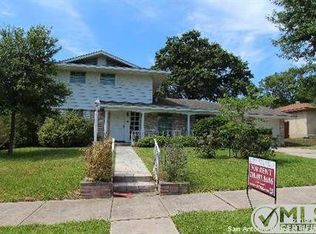 218 Fantasia St, San Antonio, TX 78216