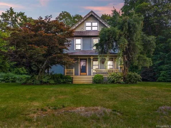 34 Main Street, Essex, CT 06442