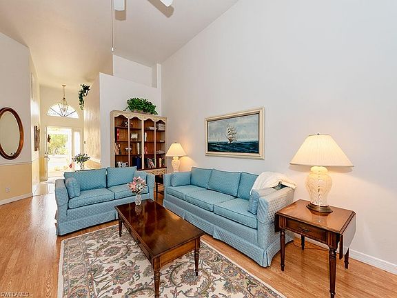 3rd image of 22049 Seashore Cir