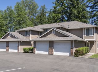 Mountain Park Townhomes, Puyallup, WA 98375