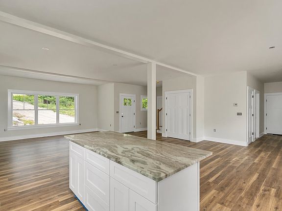 3rd image of 45 Hemlock Drive
