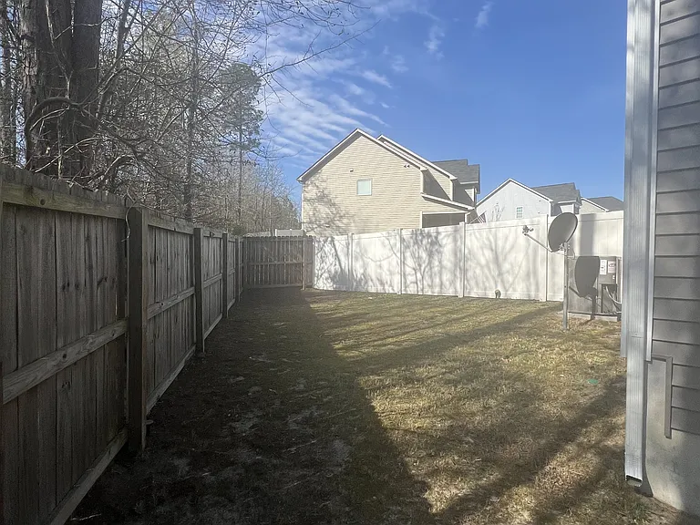 44 Coswell Ct — Photo 39