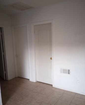 5th image of 122 E Date Ave APT 2