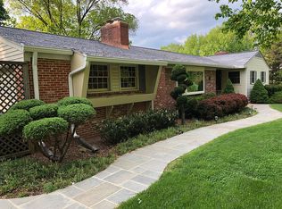 9704 Burke View Ct, Burke, VA 22015