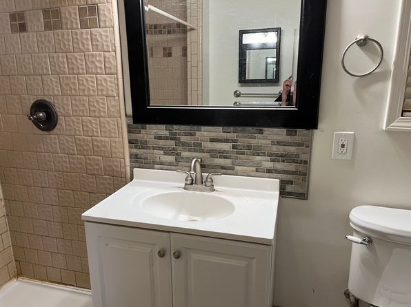 (undisclosed Address)