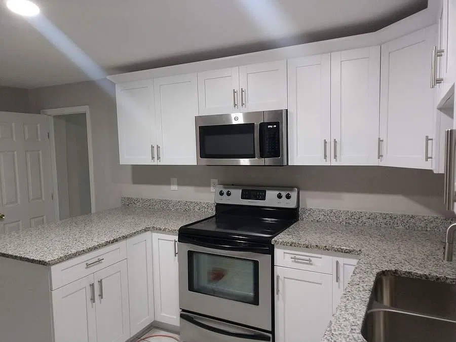 4 bed, 1336 sqft, $1,800 — Photo 3
