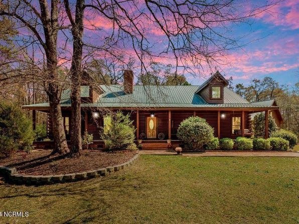 2366 Elberry Road, Dillon, SC 29536