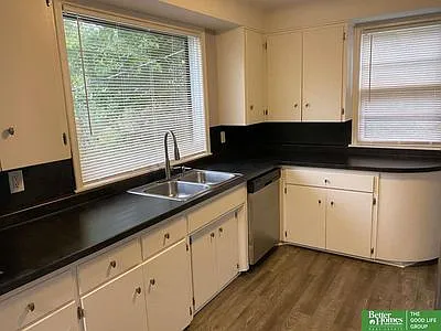 3506 N 54th St — Photo 15
