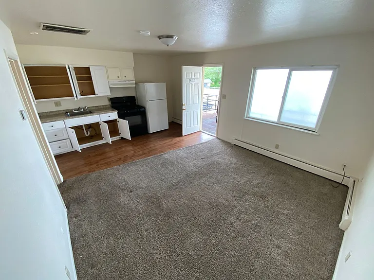 3121 Main Ave — Photo 3