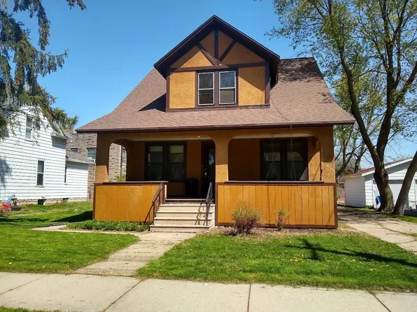 308 E Harrison St, Appleton, WI 54915