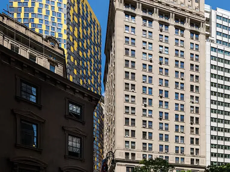 3 Hanover Sq #12B — Photo 7