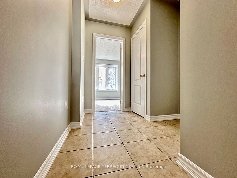 Brampton Townhouse for rent - 4 Bedrooms — photo 20