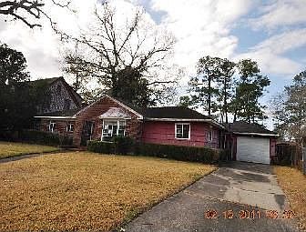 1st image of 3430 Oakdale St