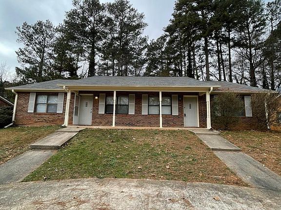 3rd image of 161 Kimberly Way SW #161