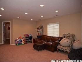 5th image of 3976 W Heidelberg Ln