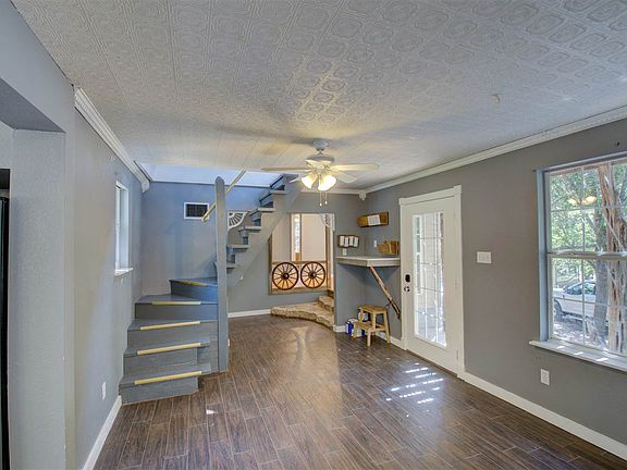 2nd image of 1020 County Road 342 #C