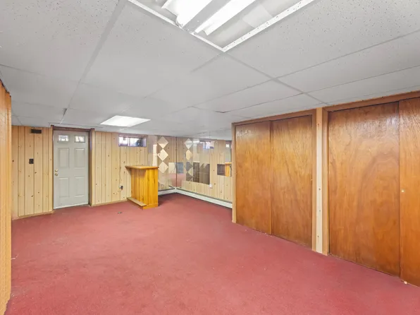 412 Hendrix Street image 19 of 27