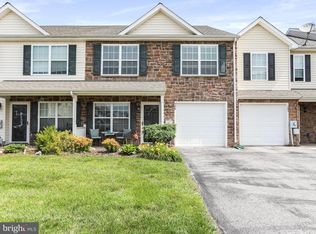 508 Thumper Dr, Ranson, WV 25438