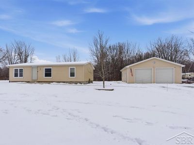 4967 N Mid Bay County Line Rd, Midland, MI, 48642