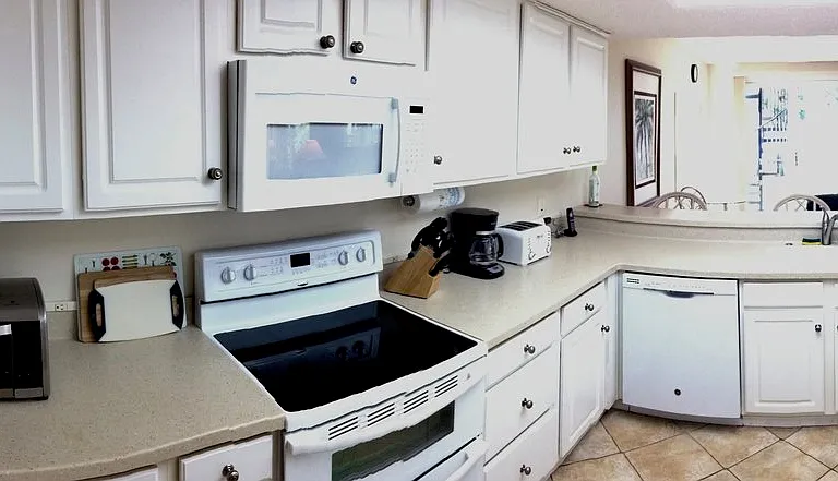 16800 Gulf Blvd #5 — Photo 23