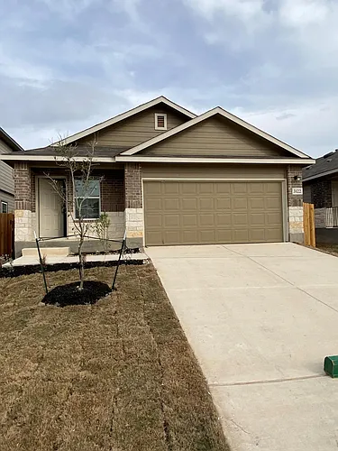 3122 Buttercup Byu Photo 1