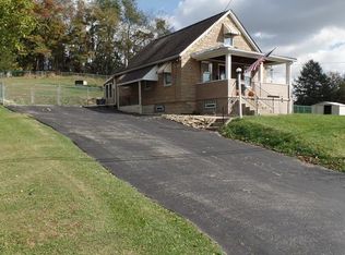 2619 Messinger Ln, White Oak, PA 15131
