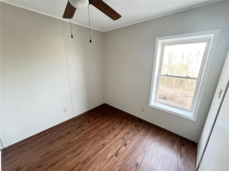212 Whitewater Lake Rd — Photo 6