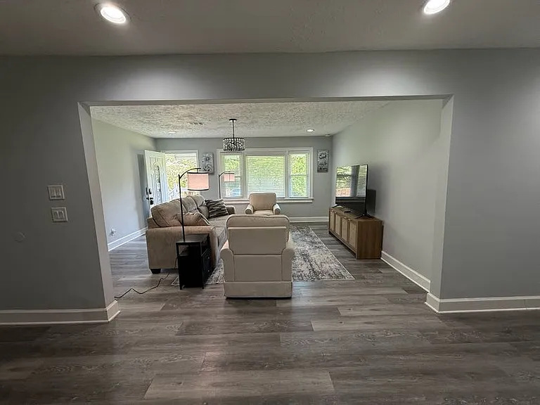 1118 Boyd Rd — Photo 30