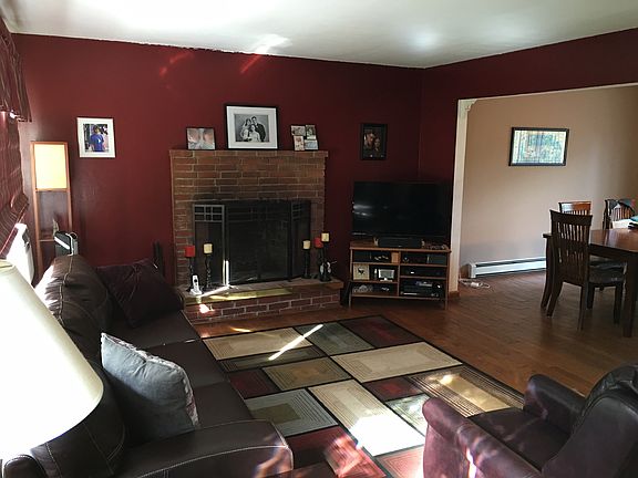 2nd image of 62 Elaine Dr