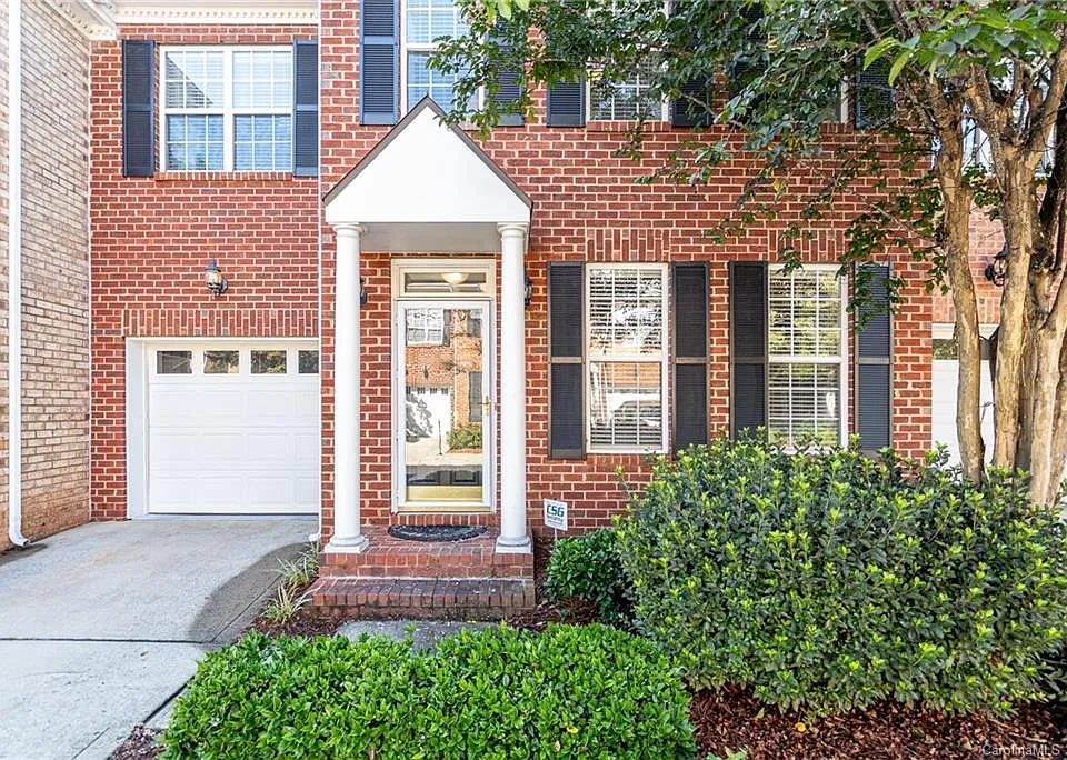 14515 Adair Manor Ct