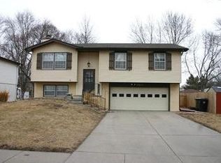 2920 Pioneers Blvd, Lincoln, NE 68502