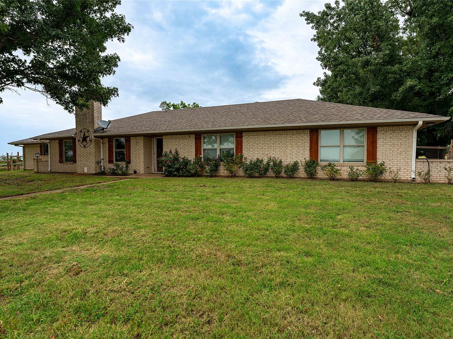 20138 Fm 79, Sumner, TX 75486 | Zillow