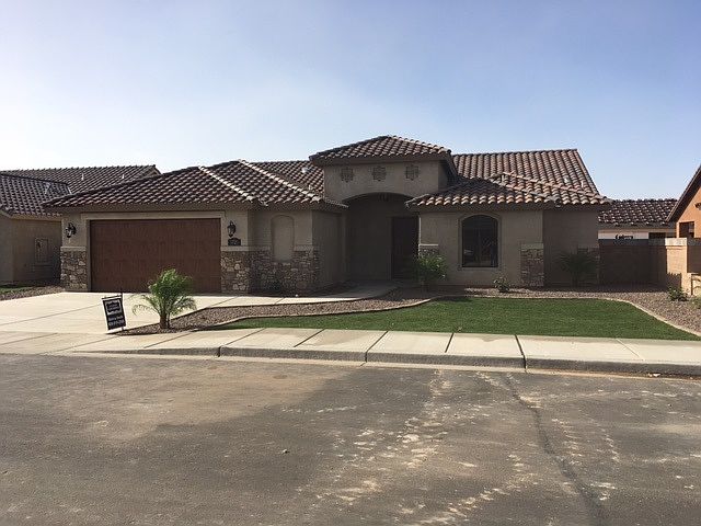 1st image of 3726 S Plowman Dr