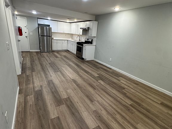 5th image of 96 16th Ave #6