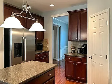 225 Stoke Hammond Ct — Photo 7