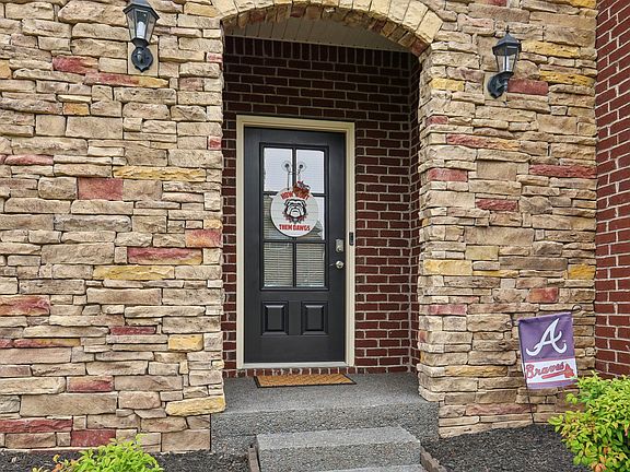 5th image of 148 Grindstone Dr