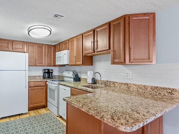 5th image of 23223 Front Beach Rd #308